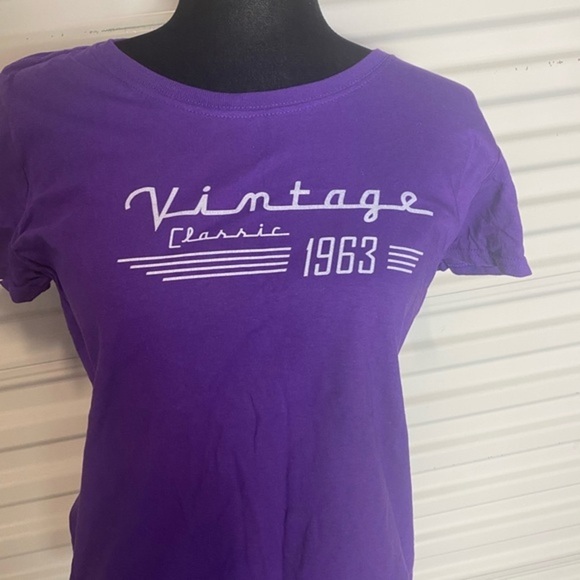Vintage classic 1963 Fruit Of The Loom T-Shirt Purple Women’s Size M - Picture 3 of 8
